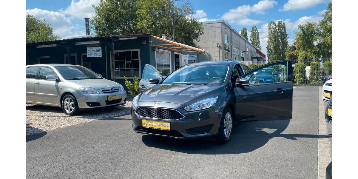 Ford Focus 78.000 km 7.499 &euro; Bonn 53227