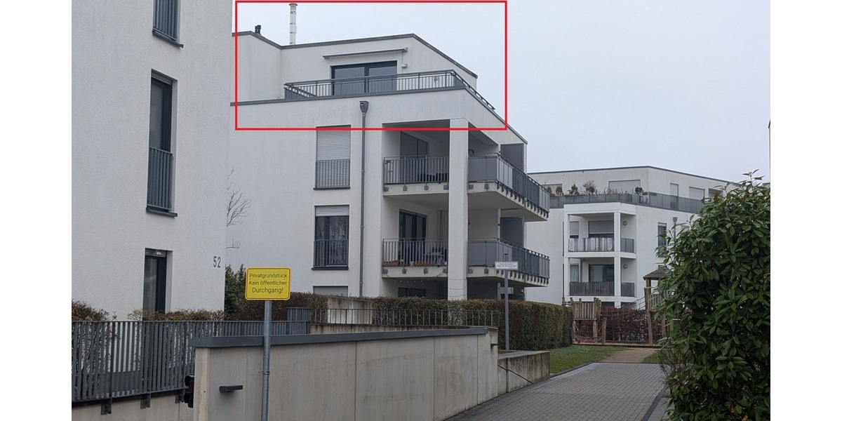 Hier lässt sichs leben! - Traumhafte 4-Zimmer-Wohnung mit 2 Bädern und einer sonnigen Dachterrasse 4 zimmer