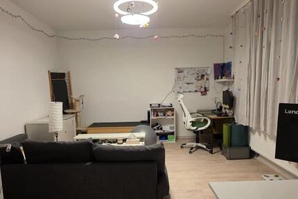 Wohnung Wermelskirchen - 2 Zimmer, 69 m&sup2;, 620&euro; | Angebot:25421969