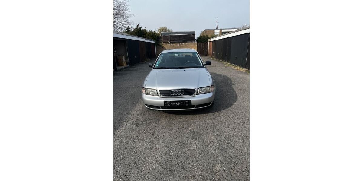 Audi A4 179.350 km 2.000 &euro; Frechen 50226