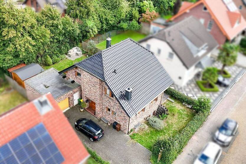 Rheinfeld! Großzügiges, gemütliches Einfamilienhaus in sehr ruhiger, zentrumsnaher Lage