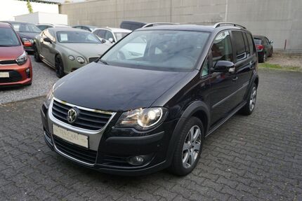 VW Touran 172.590 km 8.650 € Solingen 42697