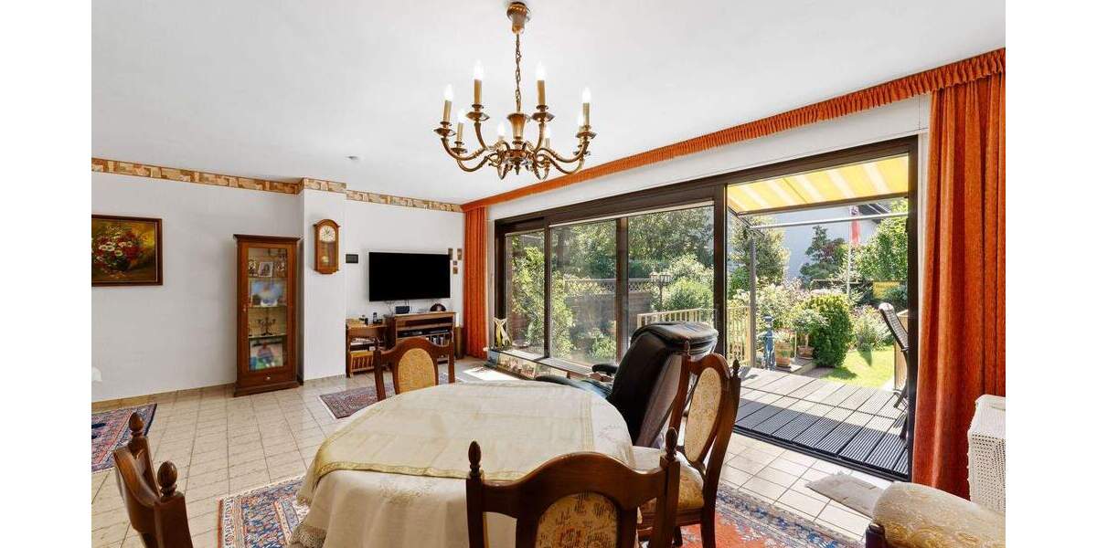 Reihenmittelhaus Köln Zündorf - 5 Zimmer, 160 m&sup2;, 629.000&euro; | Angebot:23948804