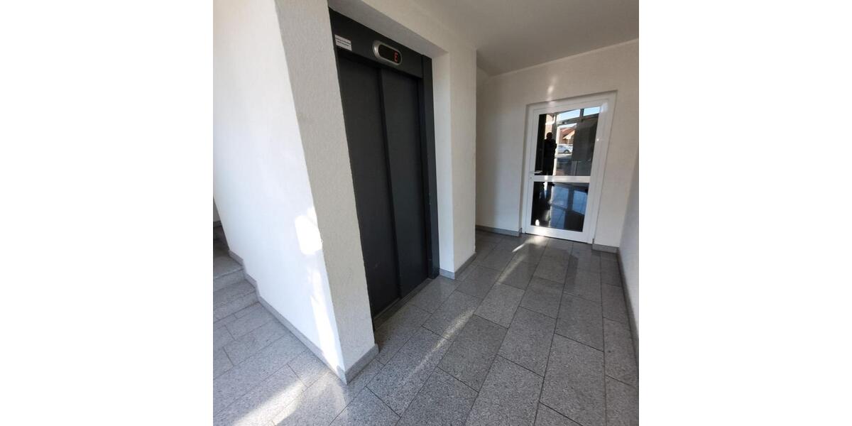 Erdgeschoßwohnung Weilerswist - 2 Zimmer, 66 m&sup2;, 375&euro; | Angebot:27571363
