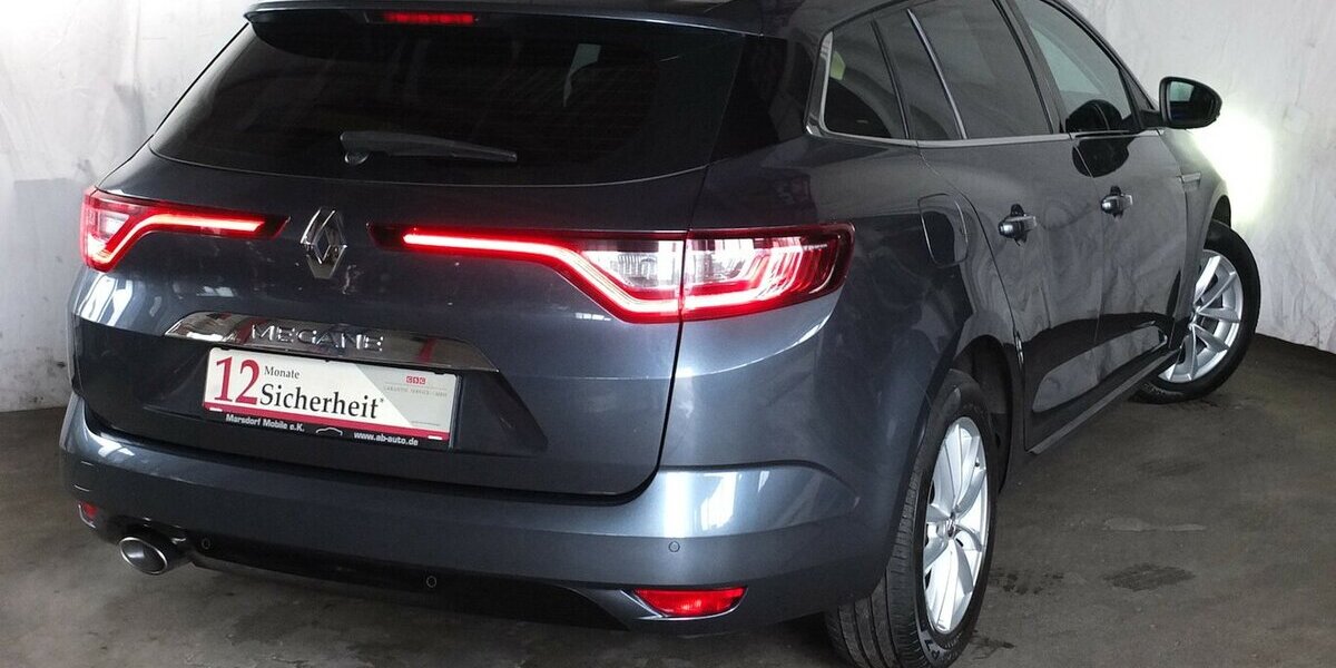 Renault Megane INTENS NAVI EINPARKHILFE KLIMAAUTOMATIK 108.795 km 11.498 &euro; Köln 50858