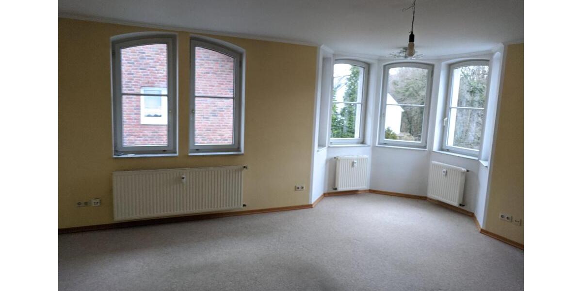 Schöne, 2-Zi-Wo KDB mit Erker in Lev-Schlebusch, Am Scherfenbrand zimmer