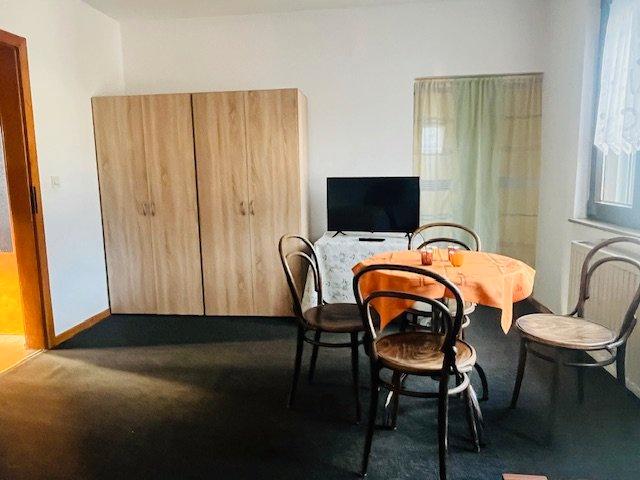 Etagenwohnung Solingen Höhscheid - 2.5 Zimmer, 63 m&sup2;, 600&euro; | Angebot:27556812
