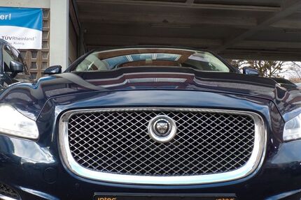 Jaguar XJ 249.000 km 12.990 € Köln 51069