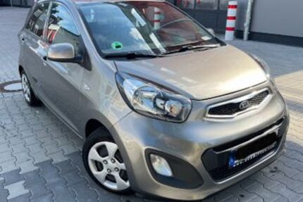 Kia Picanto 90.000 km 5.000 € Köln 50933