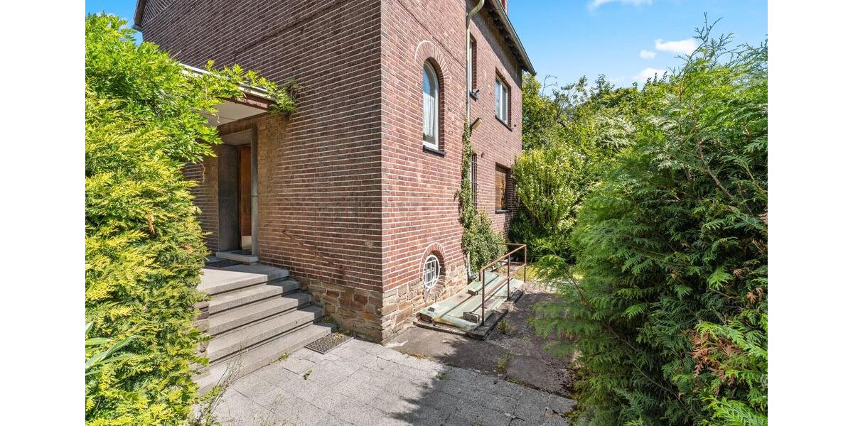 Einfamilienhaus Köln Kalk - 6 Zimmer, 160 m&sup2;, 599.000&euro; | Angebot:26223472