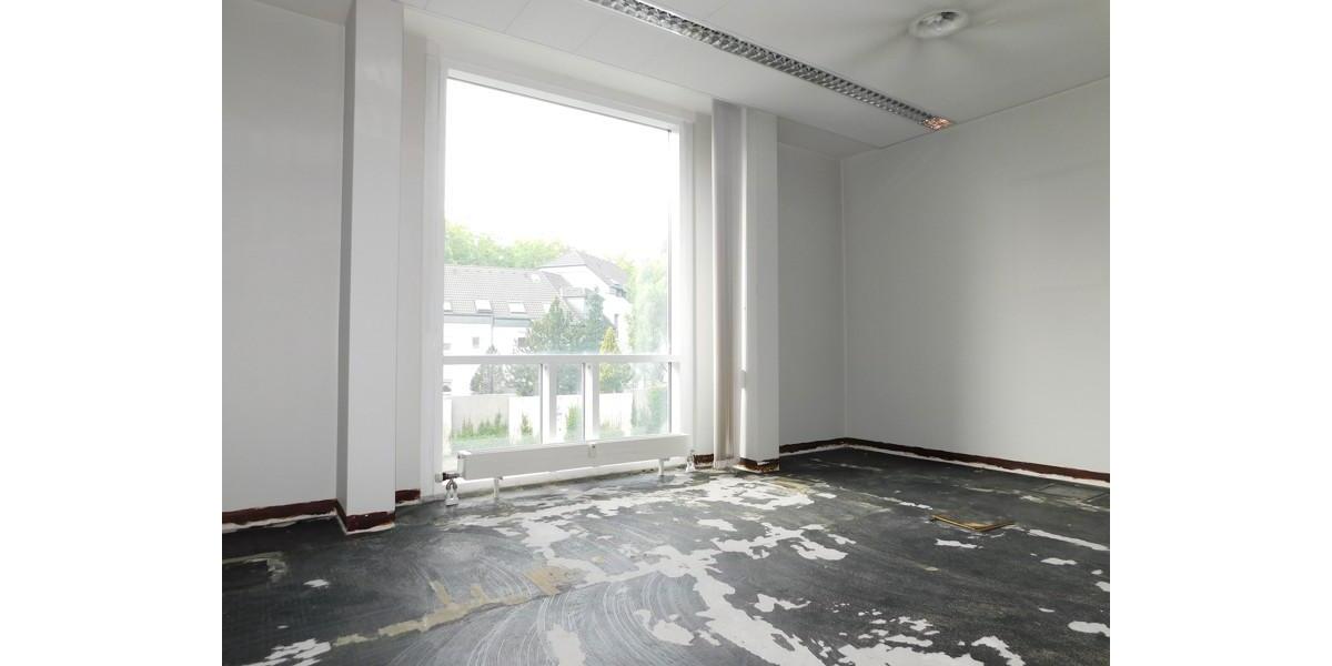 Außergewöhnliche Bürofläche in der Hildener City- auf Wunsch teilbar zimmer