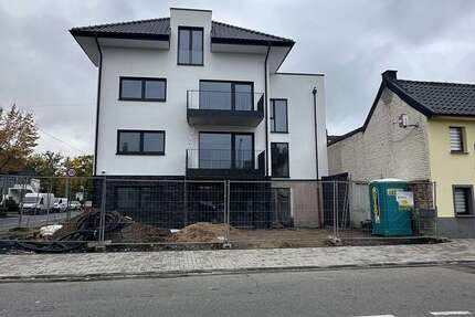 Wohnung zum Mieten in Troisdorf 1.260 € 71.99 m² 2 zimmer