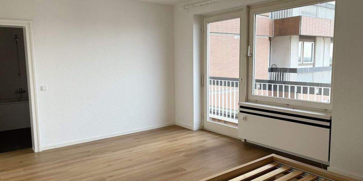 Wohngenuss & Rheinblick, frisch modernisierte 3 Zimmer mit Rundum-Panorama-Balkon, neues Bad, Aufzug 3 zimmer