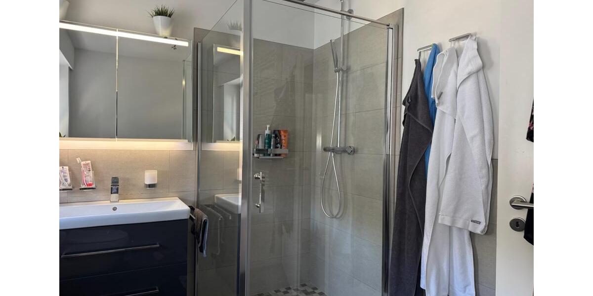 Etagenwohnung Bergisch Gladbach Alt-Frankenforst - 4 Zimmer, 107 m&sup2;, 430.000&euro; | Angebot:26594532