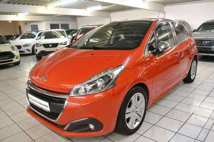 Peugeot 208 228.169 km 5.900 &euro; Solingen 42719