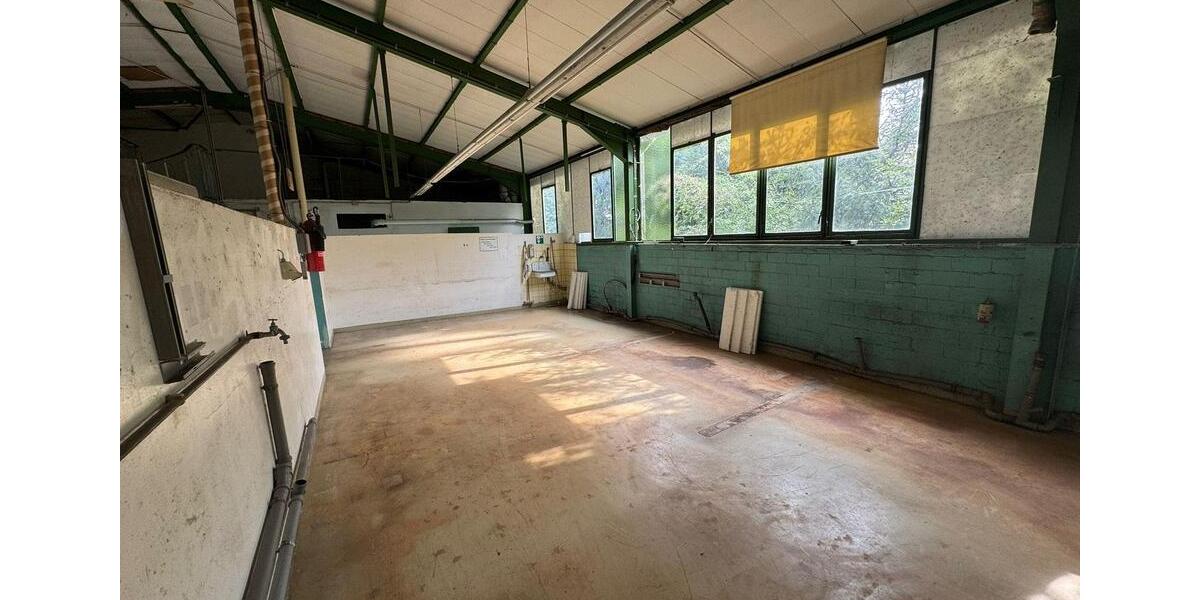 Gewerbeobjekt Solingen Höhscheid - 2.000&euro; | Angebot:26064638