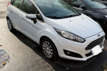Ford Fiesta 97.500 km 6.400 &euro; Köln 50765