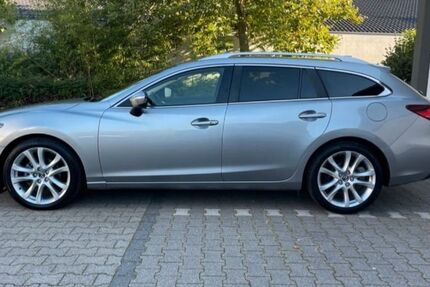Mazda 6 222.000 km 7.700 &euro; Leverkusen 51371
