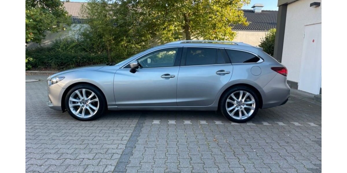 Mazda 6 222.000 km 7.700 &euro; Leverkusen 51371