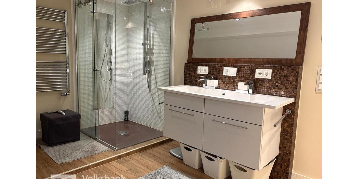 Einfamilienhaus Bonn Hardtberg - 5 Zimmer, 153 m&sup2;, 2.000&euro; | Angebot:25722262