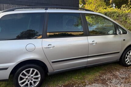 VW Sharan 292.000 km 1.500 &euro; Solingen 42657
