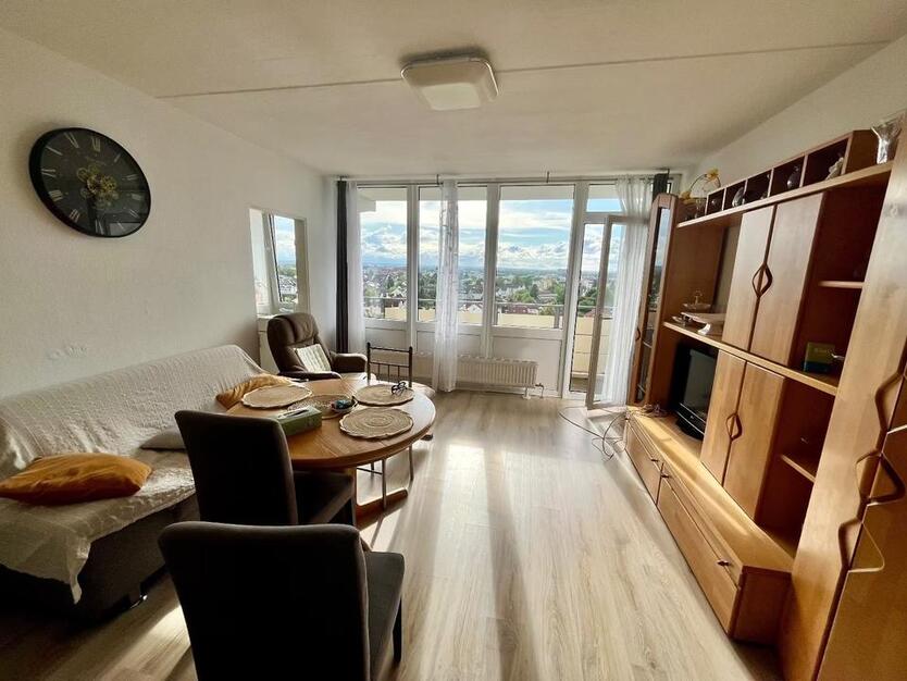 Kapitalanlage - 39 qm Wohnung mit Balkon - Panorama-Ausblick