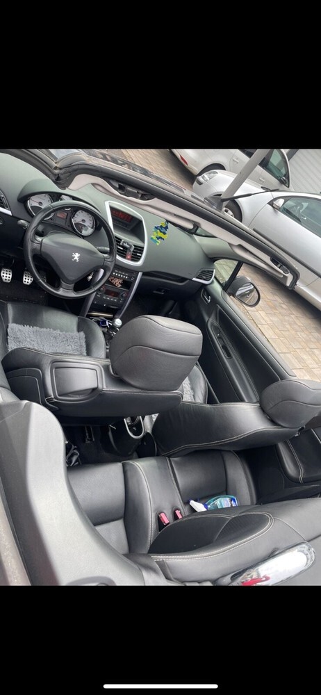 Peugeot 207 CC 160.000 km 1.700 € Siegburg 53721