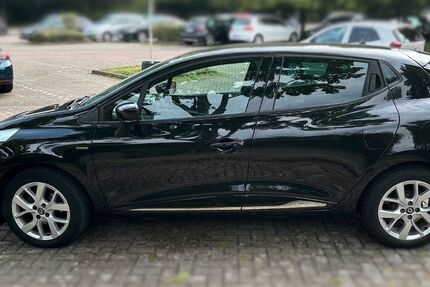 Renault Clio 87.100 km 7.900 € Erkrath 40699