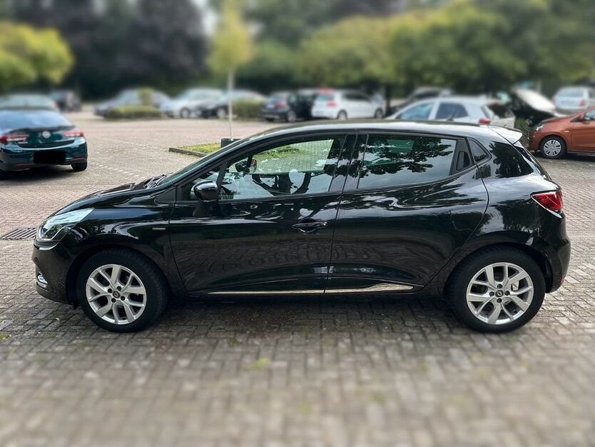 Renault Clio 87.100 km 7.900 € Erkrath 40699