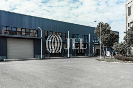 Halle in Köln 3.250.000 € 1304 m²