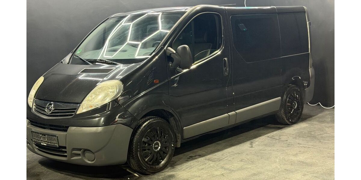 Opel Vivaro 94.000 km 11.950 &euro; Köln 50827