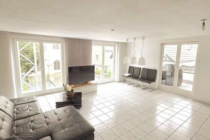 Wohnung zum Kaufen in Siegburg 459.000 € 98 m² 3 zimmer