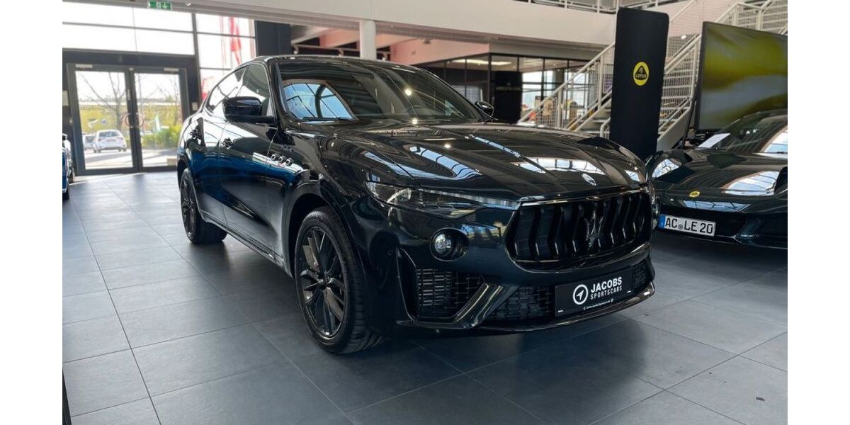 Maserati Levante 25.000 km 58.980 &euro; Köln 50829