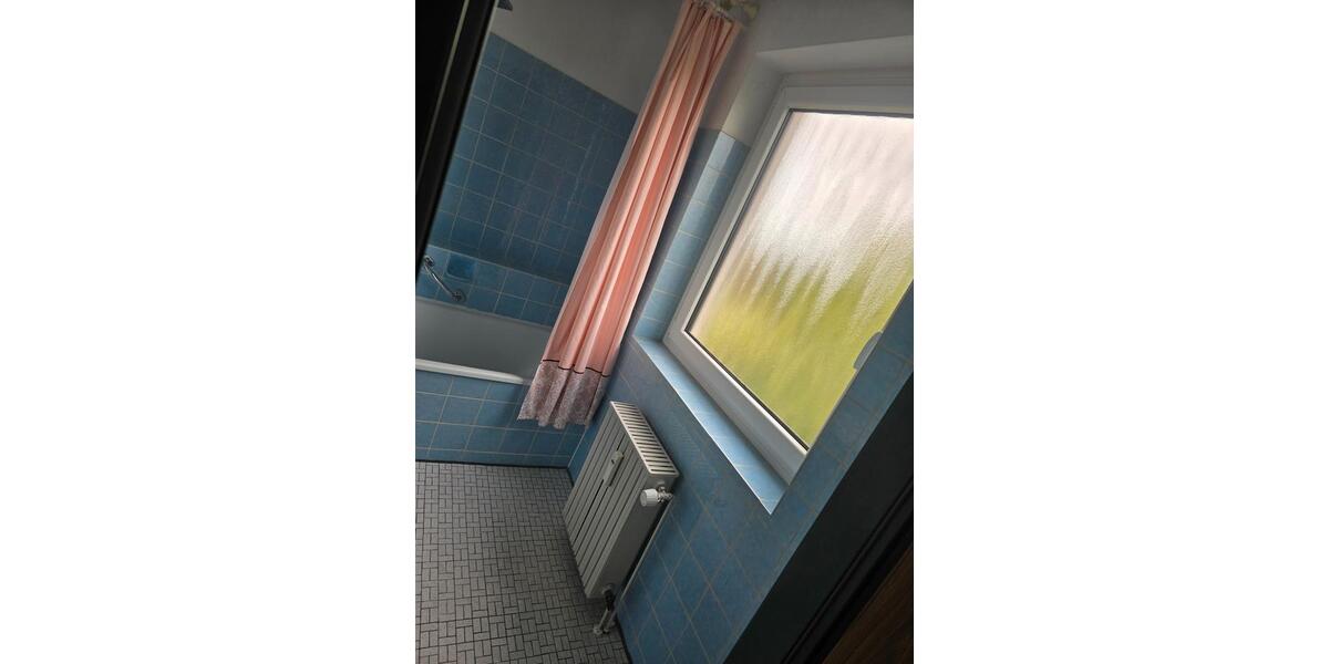 NUR WBS - 3 Zimmerwohnung für Personen ab 60 Jahre in Solingen-Wald! 3 zimmer