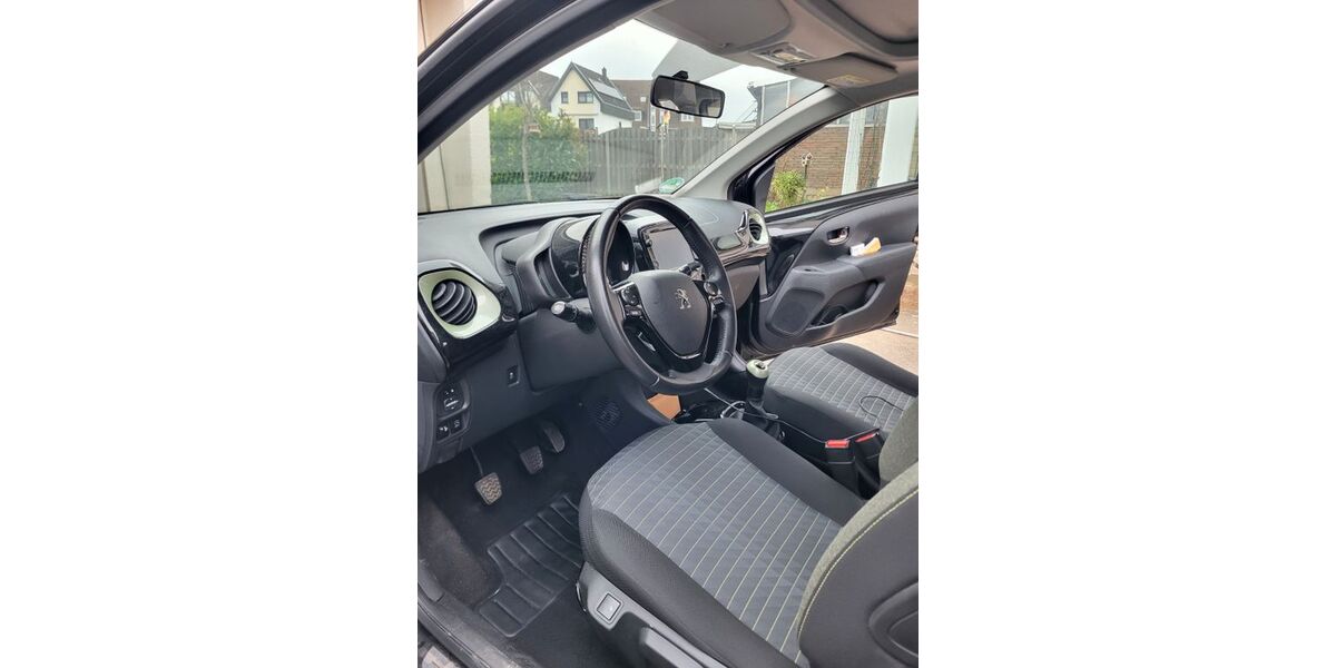 Peugeot 108 56.000 km 8.700 &euro; Niederkassel 53859