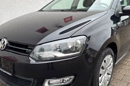 VW Polo 299.999 km 2.590 &euro; Bergisch Gladbach 51467