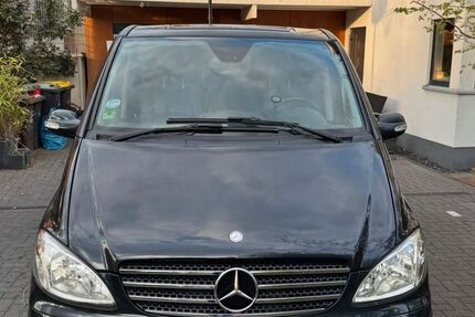 Mercedes-Benz Viano 276.000 km 8.888 &euro; Niederkassel 53859
