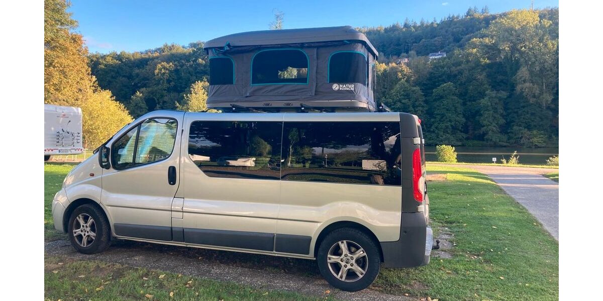 Opel Vivaro 168.000 km 9.500 &euro; Bergisch Gladbach 51469