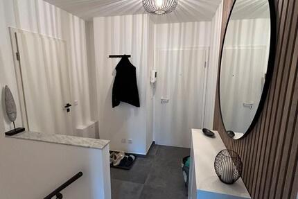 Wohnung Köln Lindenthal - 2 Zimmer, 77 m&sup2;, 1.475&euro; | Angebot:27608732