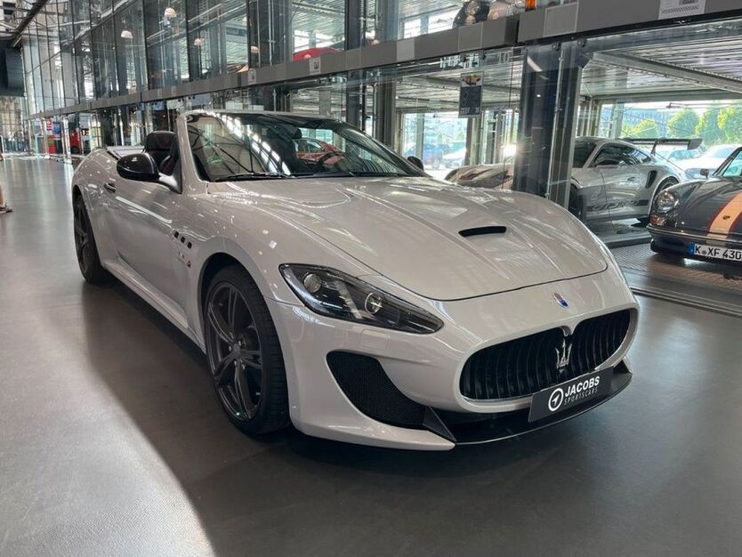 Maserati GranCabrio 19.500 km 138.980 € Köln 50829