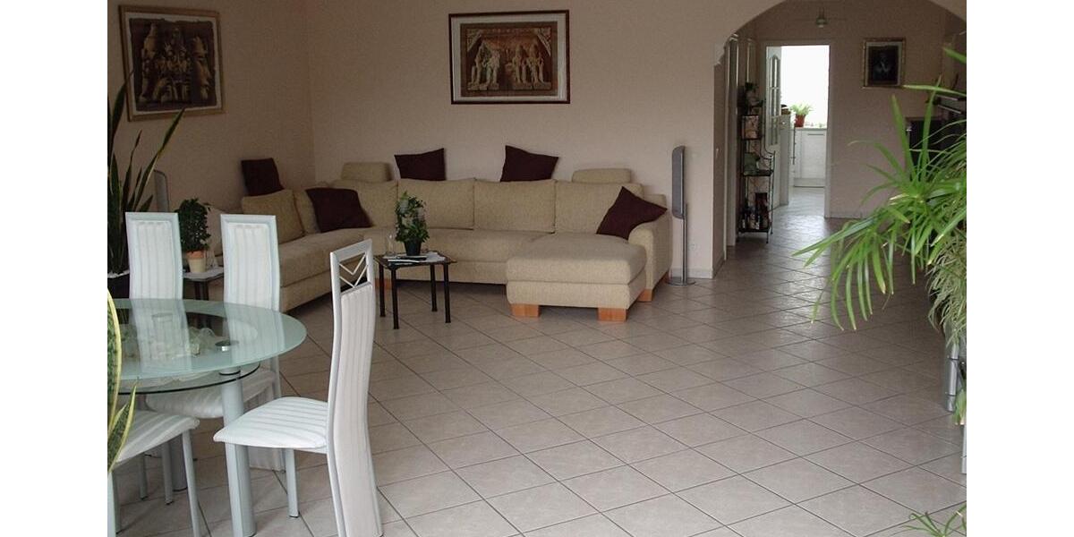 Etagenwohnung Köln Lindenthal - 3 Zimmer, 99 m&sup2;, 360.000&euro; | Angebot:27134345