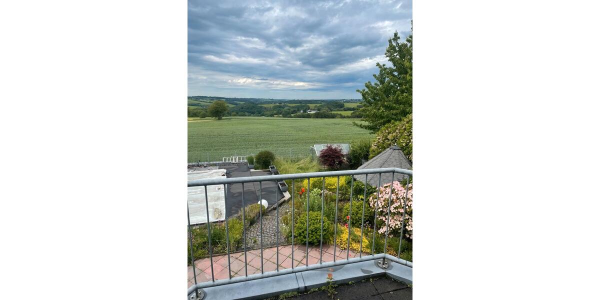 Einfamilienhaus Hennef (Sieg) - 4.5 Zimmer, 125 m&sup2;, 660.000&euro; | Angebot:26781333