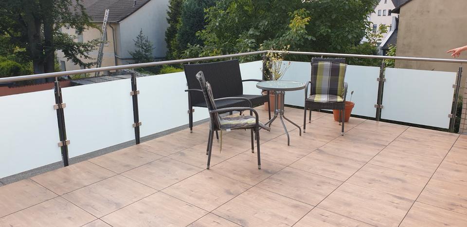 Terrassenwohnung Solingen Wald - 2.5 Zimmer, 73 m&sup2;, 750&euro; | Angebot:26254900