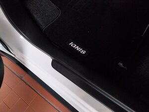 Suzuki Ignis Comfort+ Aut. Navi Kam SHZ Tempo 32.077 km 13.980 € HAAN 42781