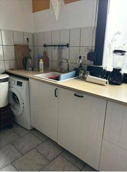Erdgeschoßwohnung Solingen Wald - 4 Zimmer, 88 m&sup2;, 750&euro; | Angebot:27601003