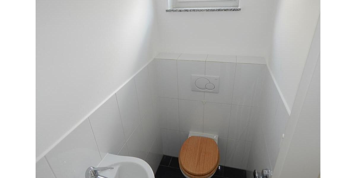 Doppelhaushälfte Leverkusen Bürrig - 4 Zimmer, 155 m&sup2;, 1.900&euro; | Angebot:25472479