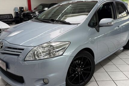 Toyota Auris 130.000 km 6.300 &euro; Leverkusen 51371
