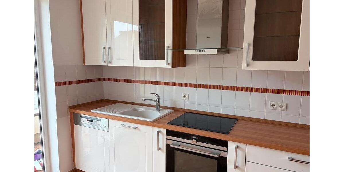 Bungalow Bonn Tannenbusch - 4 Zimmer, 118 m&sup2;, 1.800&euro; | Angebot:26340221