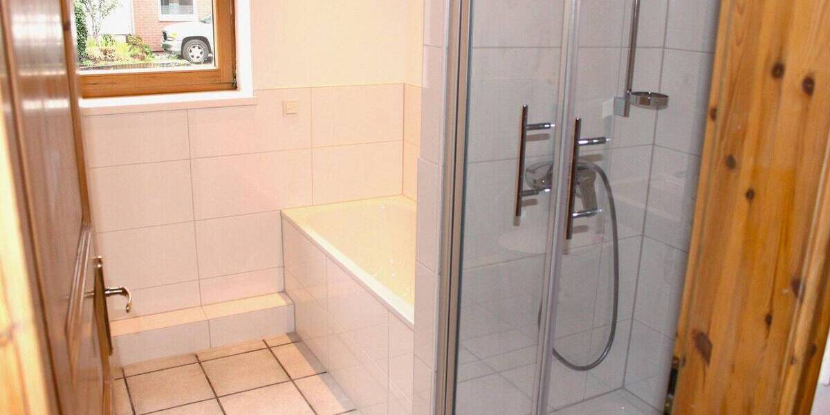 Etagenwohnung Wesseling Keldenich - 3 Zimmer, 115 m&sup2;, 380.000&euro; | Angebot:26787645