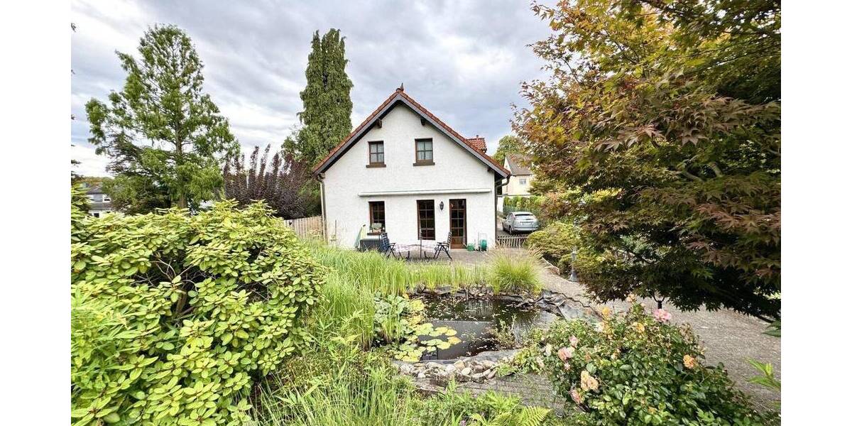 Großes Einfamilienhaus mit Einliegerwohnung in Leverkusen - Quettingen 6 zimmer